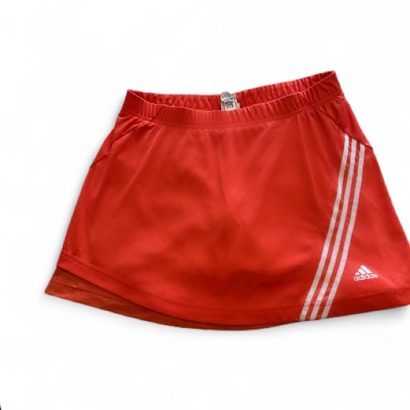 Women’s Adidas Clima365 peach Skort - Picture 1 of 1